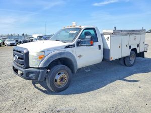 Ford F-450 6.7L 8 2011