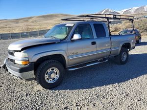 Chevrolet Silverado 1500 6.6L 8 2002
