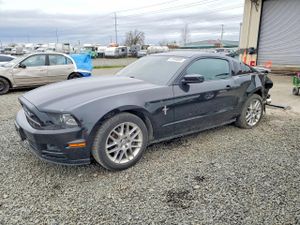 Ford Mustang 3.7L 6 2014