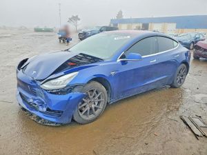 Tesla Model 3 2018