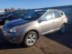 Nissan Rogue 2.5L 4 2013