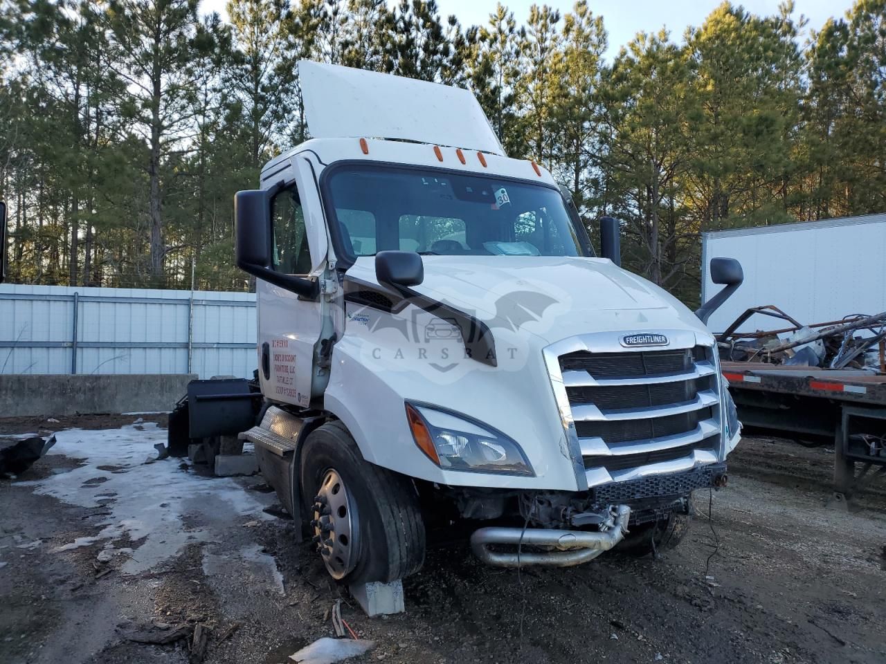 Freightliner Cascadia 12.8L 6 2024