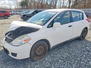 Nissan Versa 1.8L 4 2009