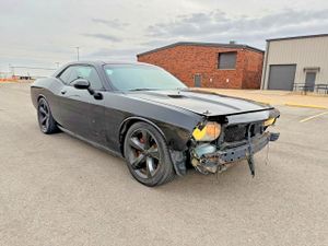Dodge Challenger 5.7L 8 2013