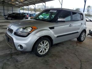 Kia Soul 2.0L 4 2013