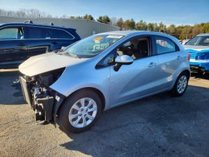 Kia Rio 1.6L 4 2014
