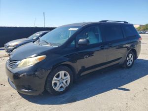 Toyota Sienna 3.5L 6 2011