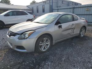 Nissan Altima 2.5L 4 2010