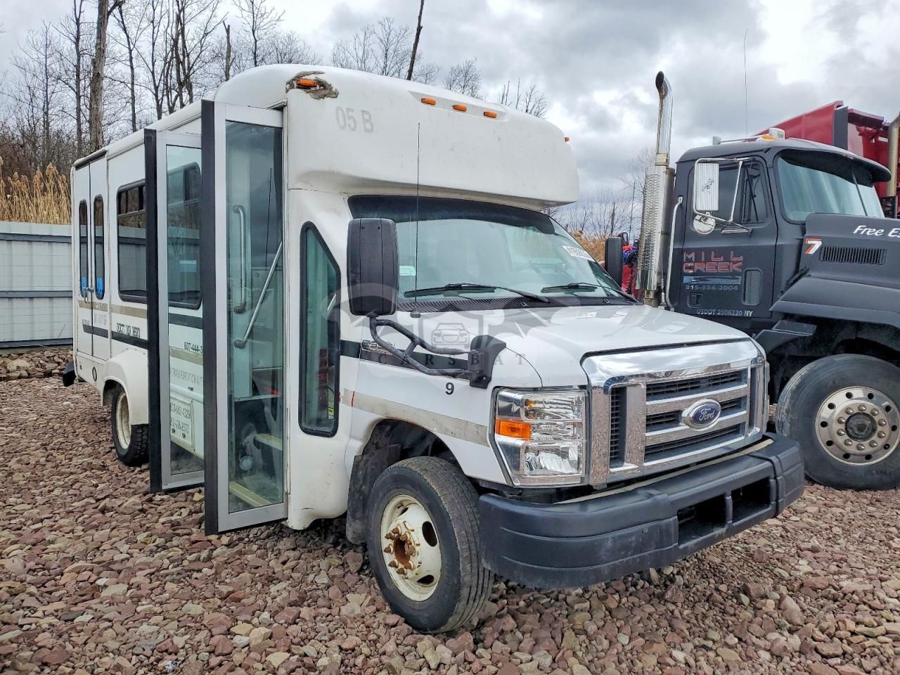 Ford Econoline 6.8L 10 2018