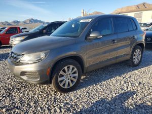 Volkswagen Tiguan 2.0L 4 2014