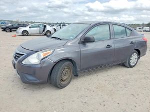 Nissan Versa 1.6L 4 2015