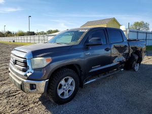 Toyota Tundra 5.7L 8 2014