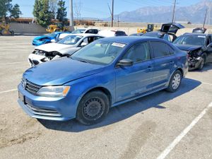 Volkswagen Jetta 2L 4 2015