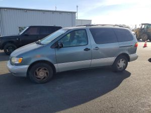 Toyota Sienna 3.0L 6 2000