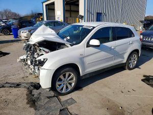 Mitsubishi Outlander 2.0L 4 2015