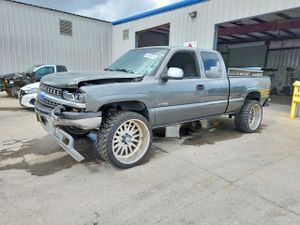 Chevrolet Silverado 1500 4.8L 8 2001