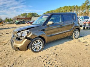 Kia Soul 2.0L 4 2012