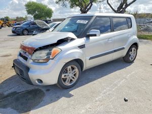 Kia Soul 2.0L 4 2010