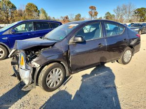 Nissan Versa 1.6L 4 2015