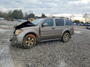 Nissan Pathfinder 4.0L 6 2006