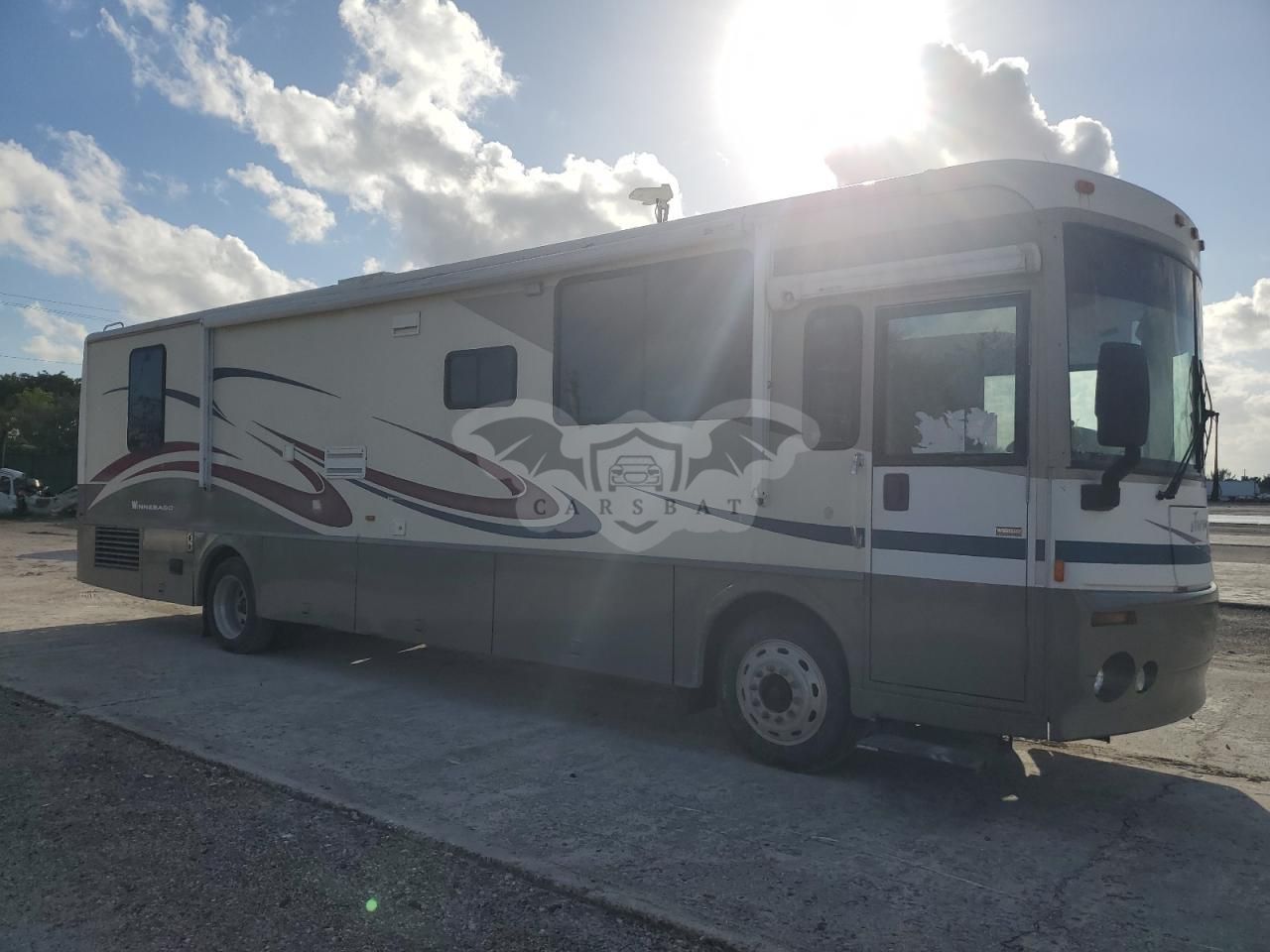 Freightliner X-line X LINE MOTOR HOME 5.9L 6 2003
