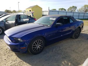 Ford Mustang 3.7L 6 2014