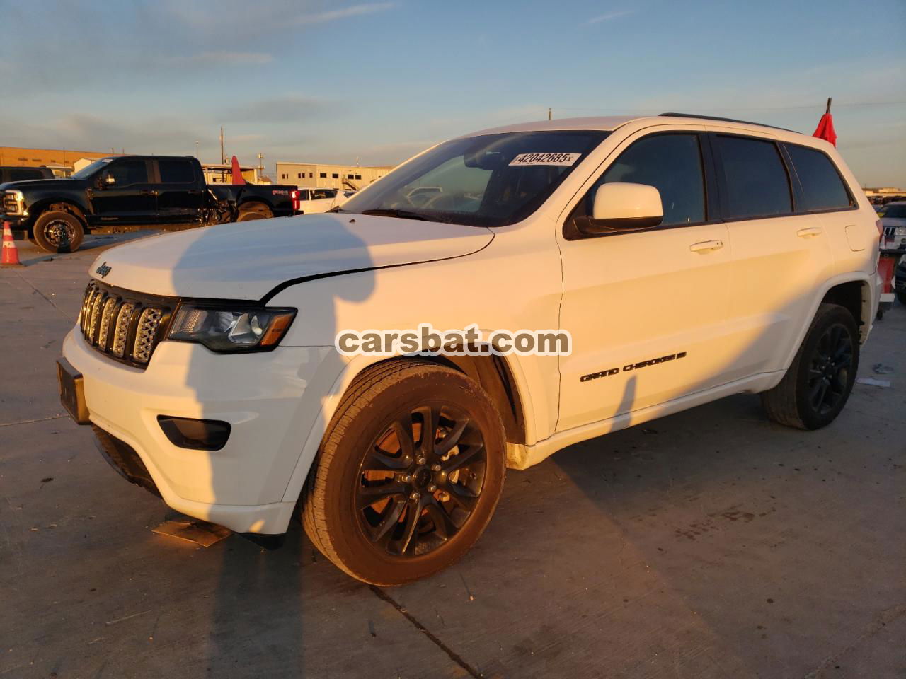 Jeep Grand Cherokee LAREDO E 3.6L  6 2022