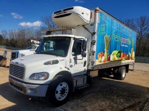 Freightliner Business Class M2 6.7L 6 2014
