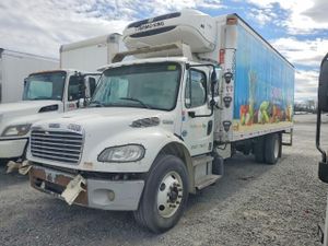 Freightliner Business Class M2 6.7L 6 2015