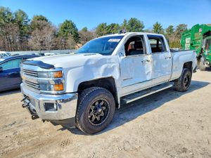 Chevrolet Silverado 1500 6.6L 8 2015