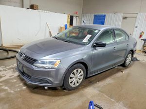 Volkswagen Jetta 2.0L 4 2014