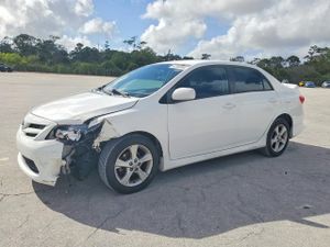 Toyota Corolla 1.8L 4 2012