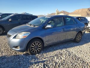 Toyota Yaris 1.5L 4 2012