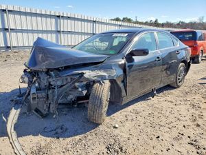 Nissan Altima 2.5L 4 2015