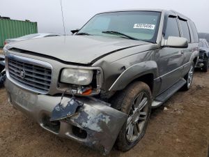Cadillac Escalade 5.7L 8 2000