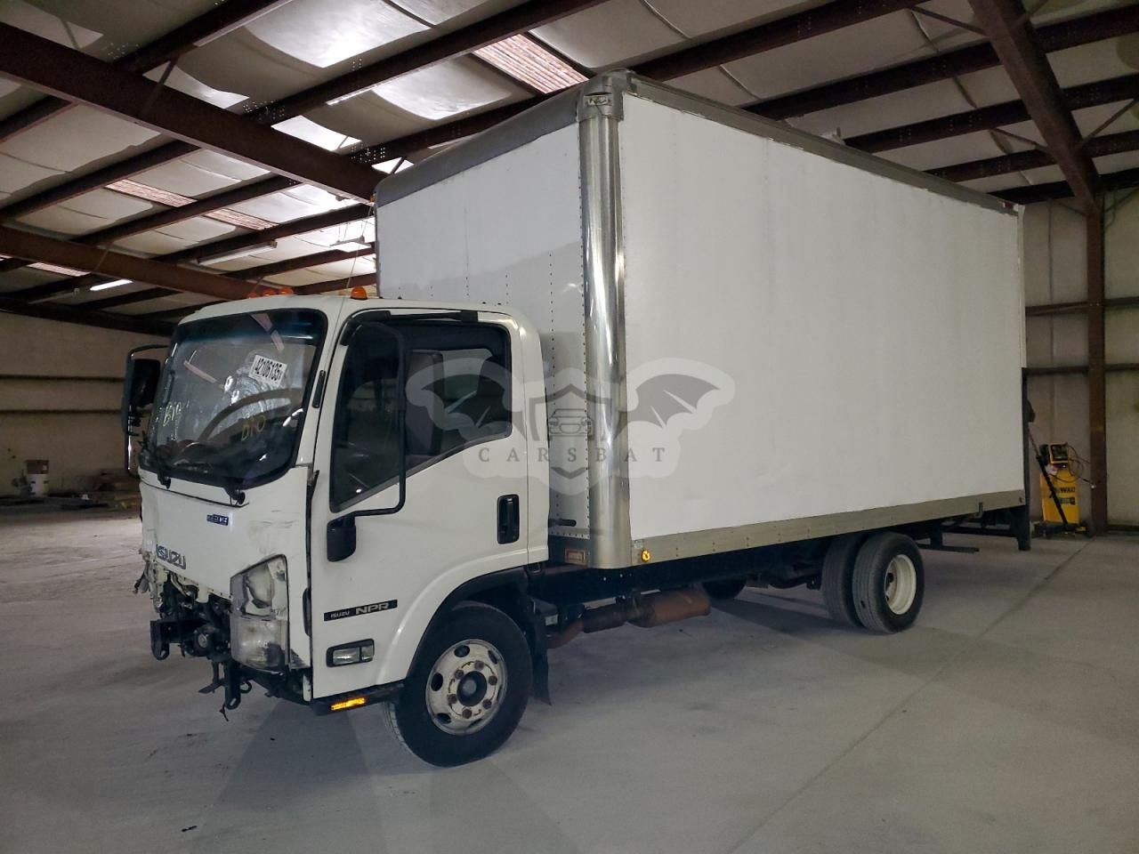 Isuzu NPR 6.0L 8 2015