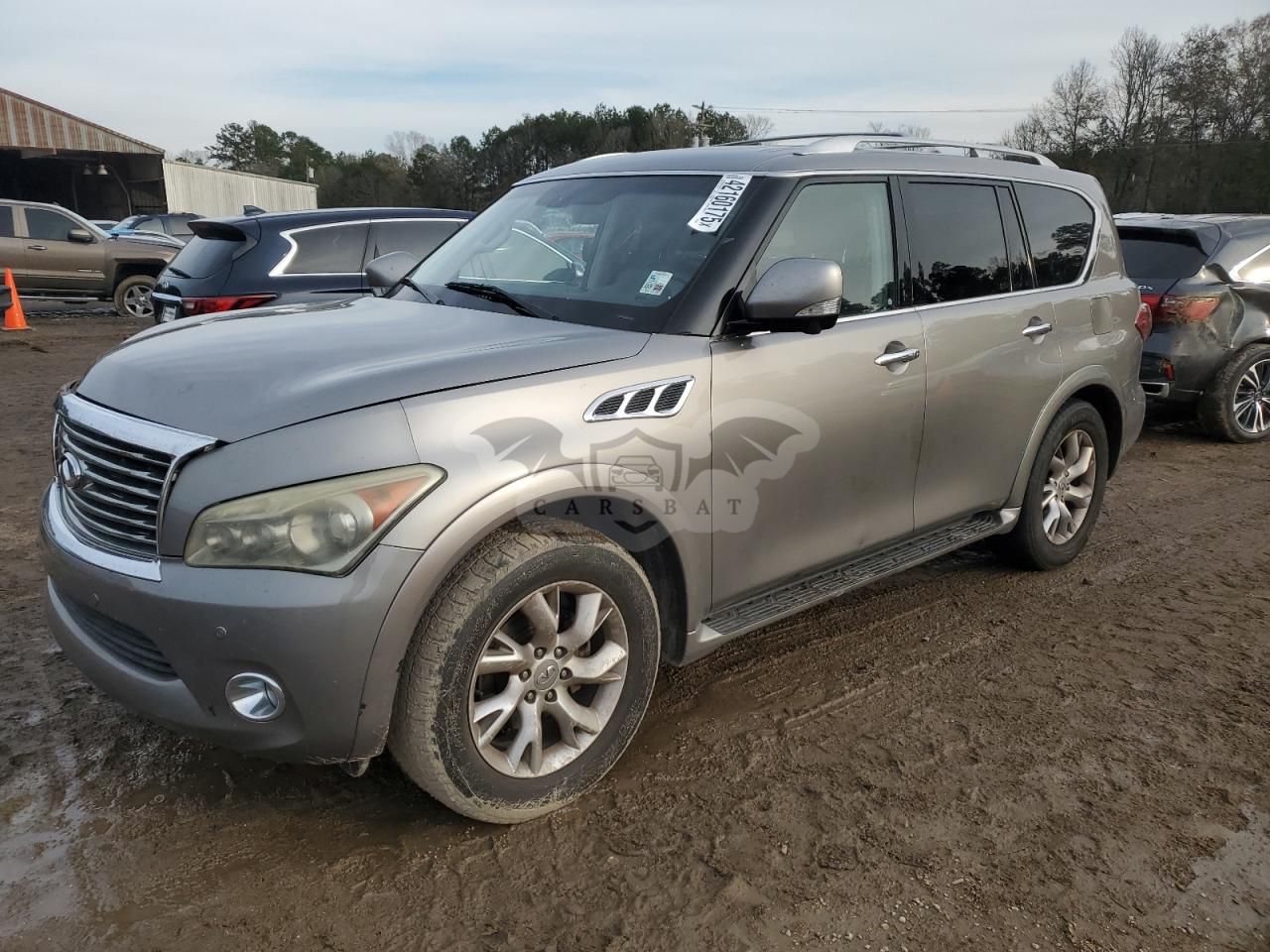 Infiniti QX56 5.6L 8 2013