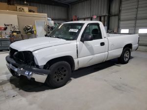 Chevrolet Silverado 1500 C1500 4.8L 8 2006