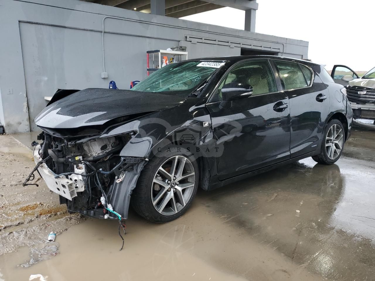 Lexus CT 200 1.8L 4 2014
