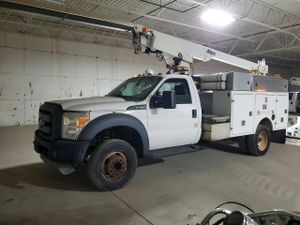 Ford F-450 SUPER DUTY 6.8L 10 2013