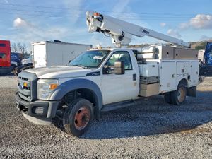 Ford F-450 SUPER DUTY 6.8L 10 2015