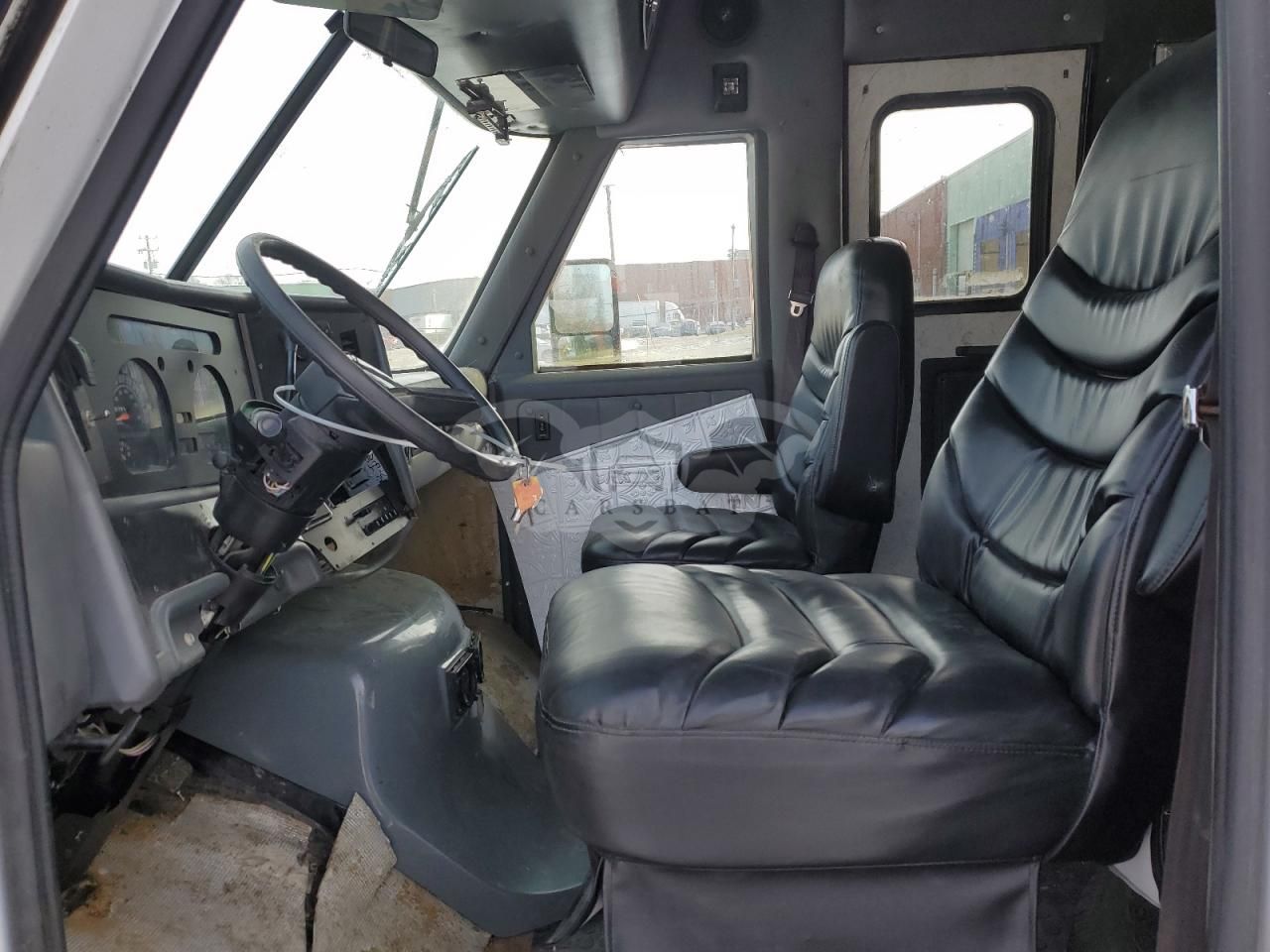 Chevrolet P30 5.7L 8 1996