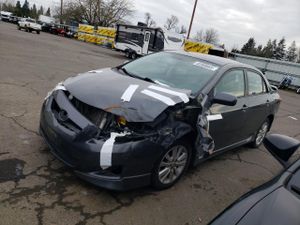 Toyota Corolla BASE 1.8L 4 2010
