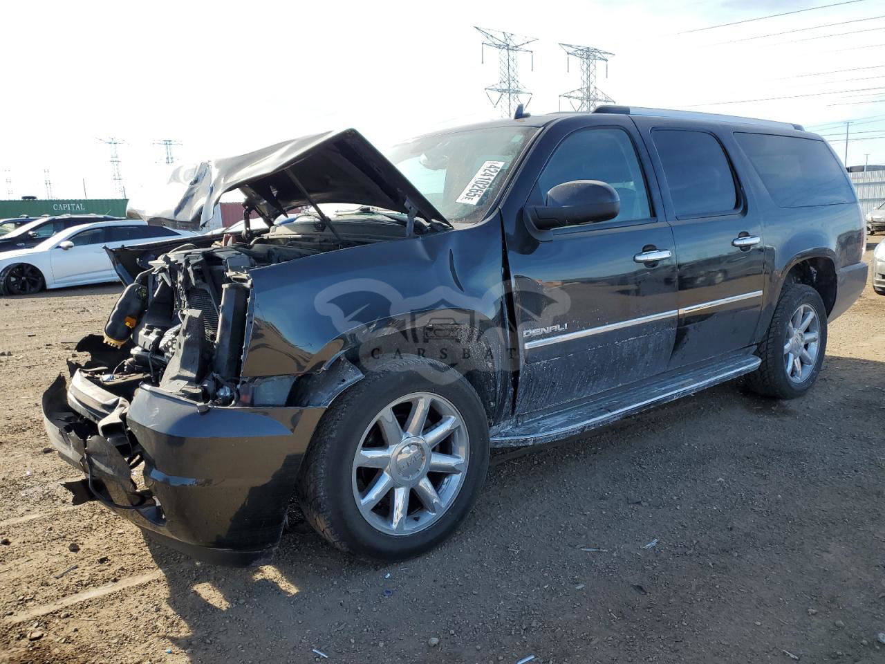 GMC Yukon DENALI 6.2L  8 2011