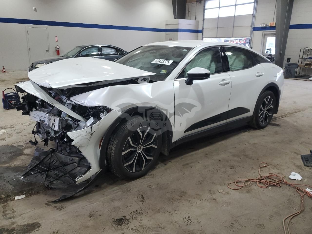 Toyota Crown XLE 2.5L 4 2023