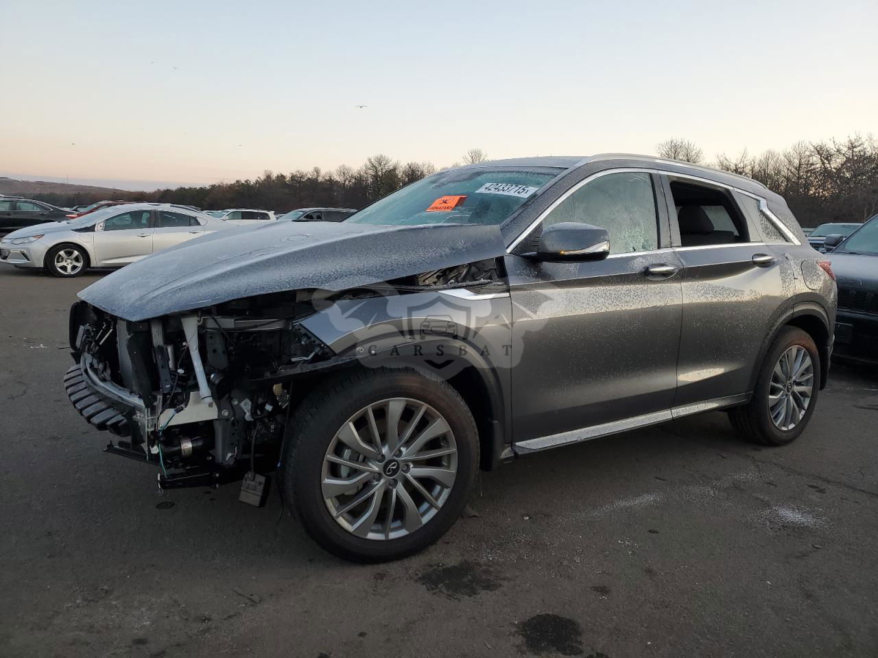 Infiniti QX50 LUXE 2.0L  4 2024