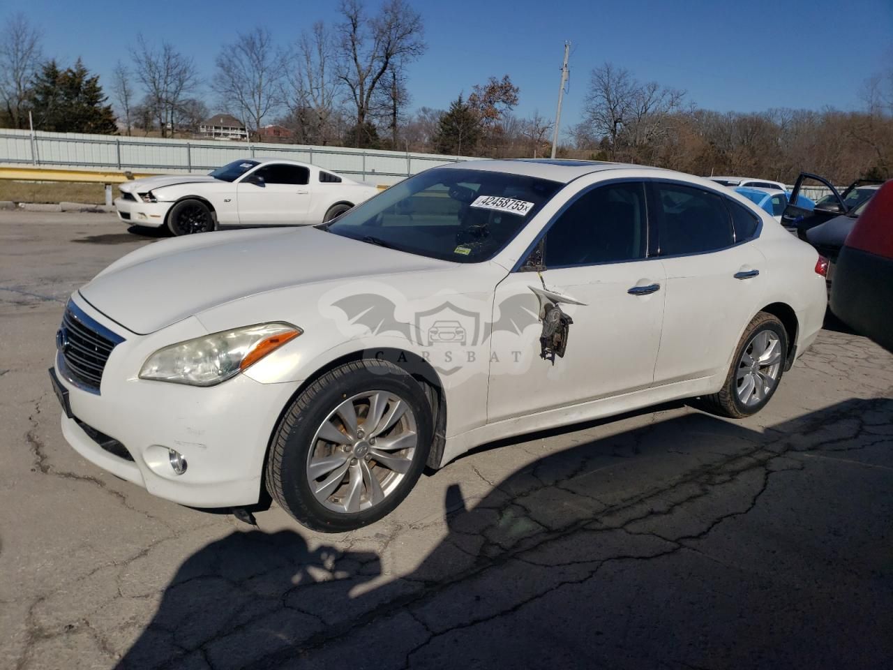 Infiniti M37 X 3.7L 6 2011