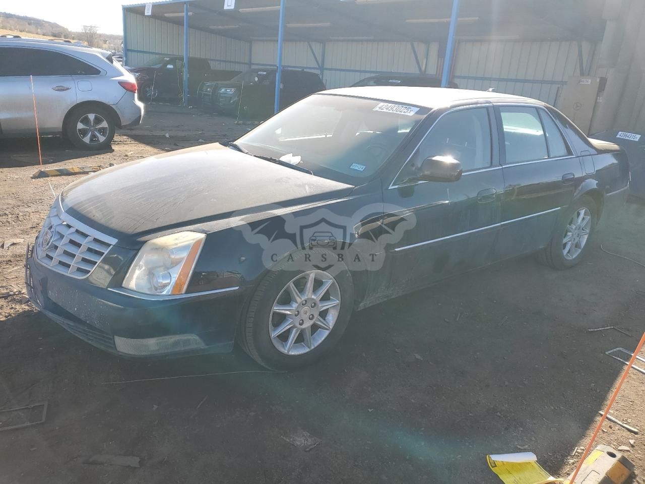 Cadillac DTS LUXURY COLLECTION 4.6L 8 2011