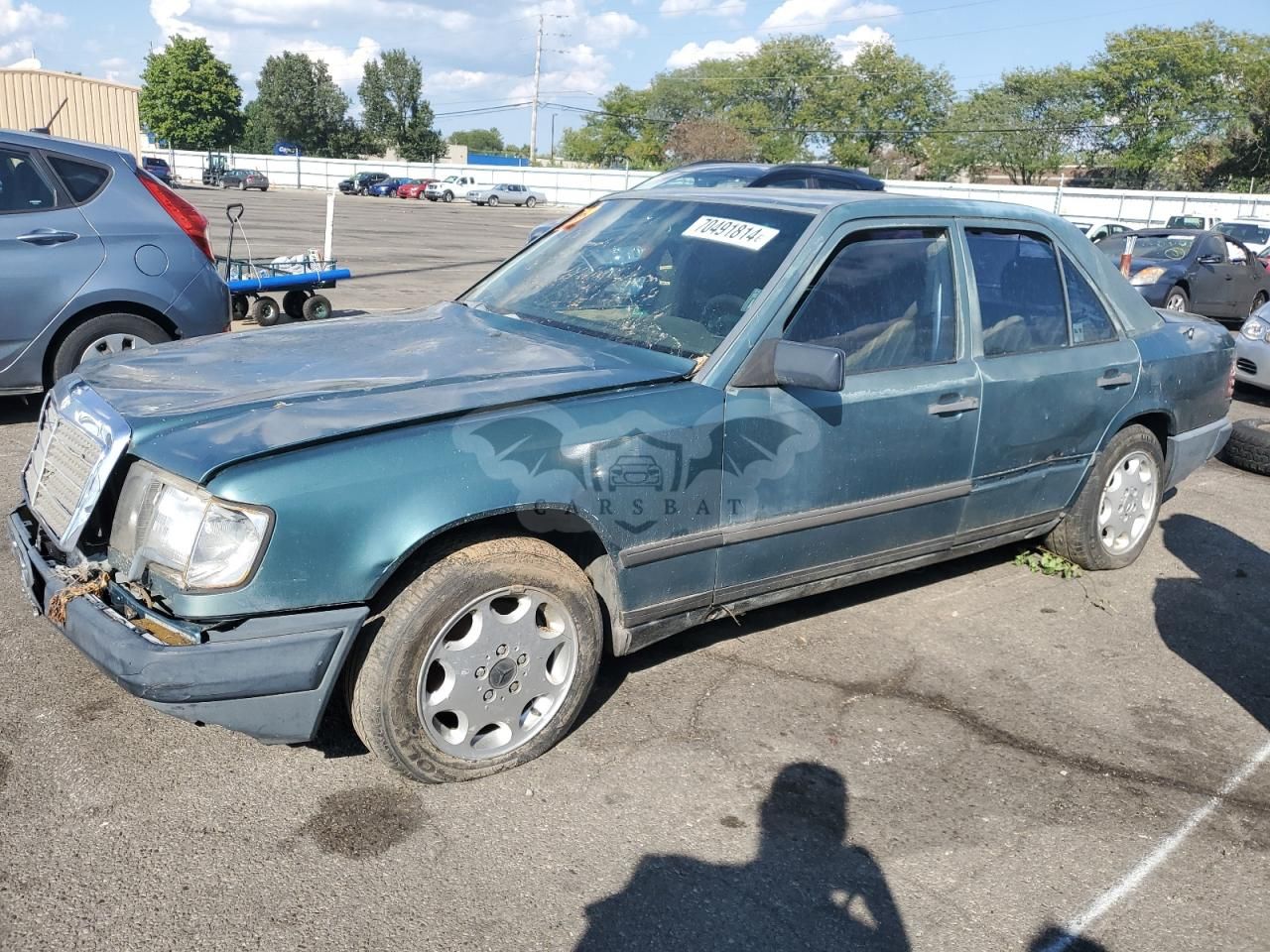 Mercedes-Benz 300 E 3.0L 6 1989
