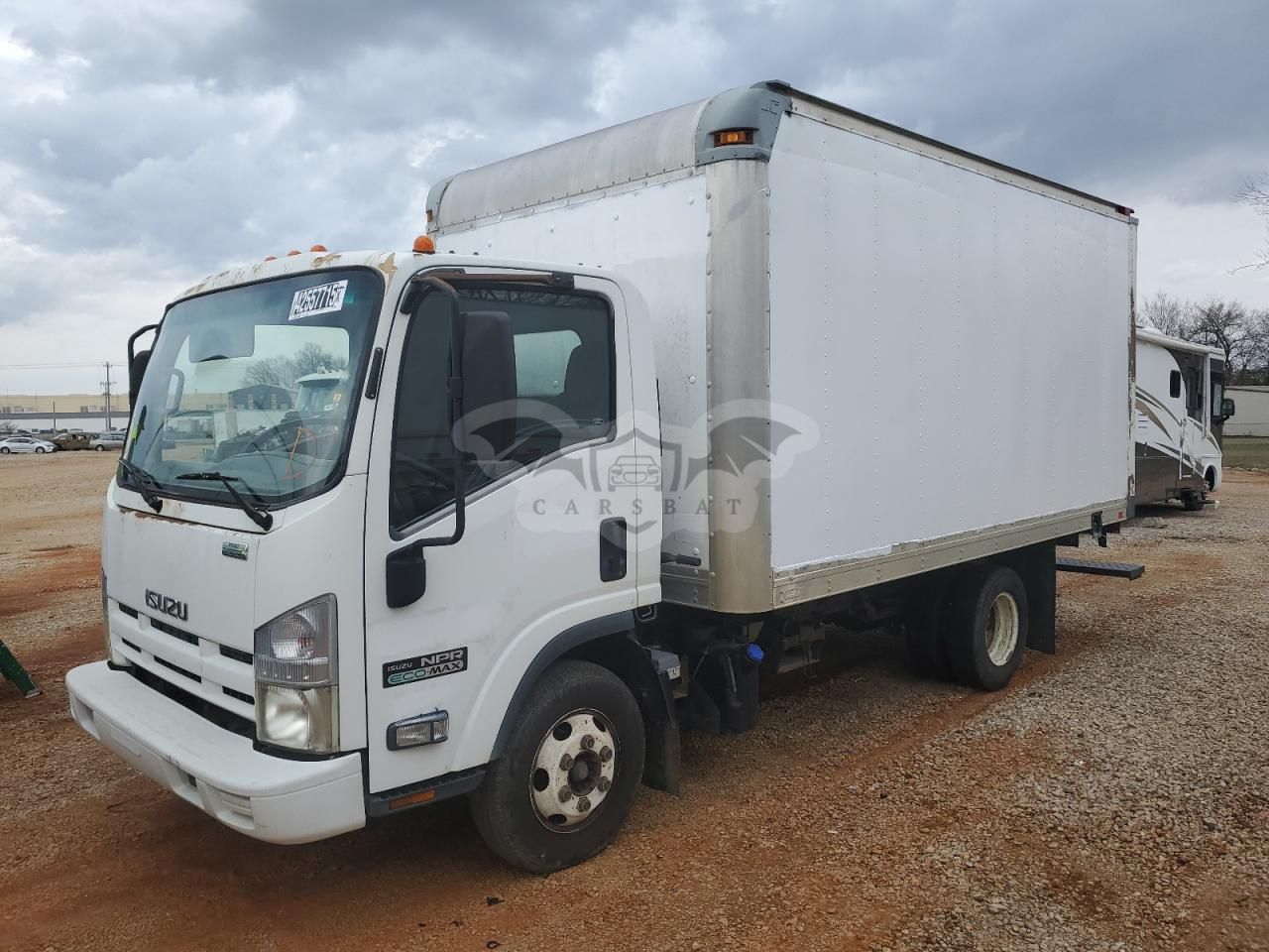 Isuzu NPR 3.0L 4 2011